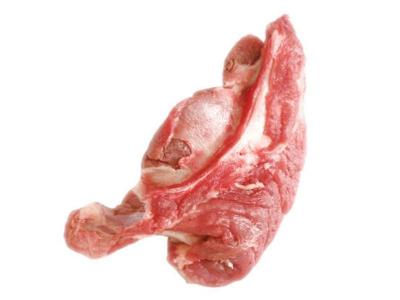 Thịt quả vai heo có xương